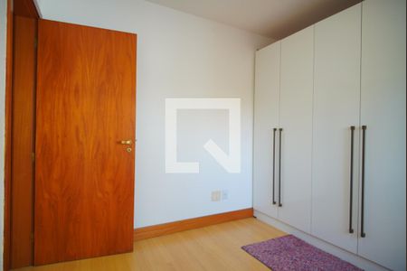 Quarto 2 de apartamento para alugar com 2 quartos, 70m² em Boa Vista, Porto Alegre