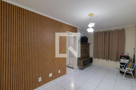 Sala/Cozinha/Área de Serviço  de apartamento para alugar com 2 quartos, 47m² em Jardim Santa Teresinha, São Paulo