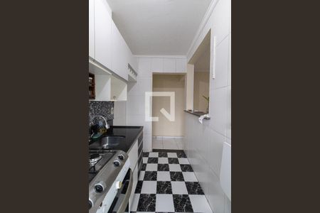 Sala/Cozinha/Área de Serviço  de apartamento para alugar com 2 quartos, 47m² em Jardim Santa Teresinha, São Paulo