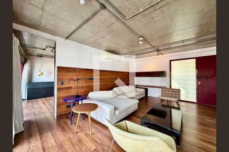 Sala de apartamento à venda com 1 quarto, 95m² em Jardim das Bandeiras, São Paulo