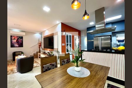 Sala de casa à venda com 2 quartos, 250m² em Jardim Dom Nery, Campinas