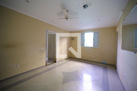 Sala de casa para alugar com 4 quartos, 250m² em Vila Paranagua, São Paulo