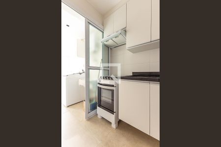 Cozinha de apartamento à venda com 1 quarto, 48m² em Indianópolis, São Paulo