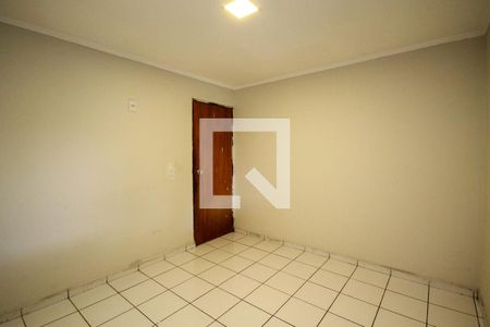 Quarto 1 de casa para alugar com 3 quartos, 90m² em Parque Jandaia, Carapicuíba