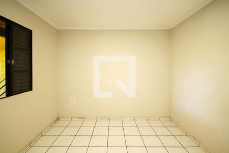 Quarto 1 de casa para alugar com 3 quartos, 90m² em Parque Jandaia, Carapicuíba
