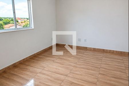 Quarto de casa de condomínio para alugar com 2 quartos, 60m² em Chácaras Arcampo, Duque de Caxias