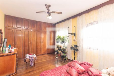 Quarto Suíte 1 de casa à venda com 5 quartos, 217m² em Jardim Brasil (zona Norte), São Paulo