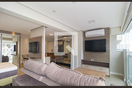 Varanda/Sala de Estar de apartamento para alugar com 1 quarto, 54m² em Vila Regente Feijó, São Paulo