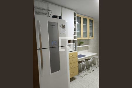 Cozinha de apartamento à venda com 3 quartos, 100m² em Jardim São Paulo, São Paulo