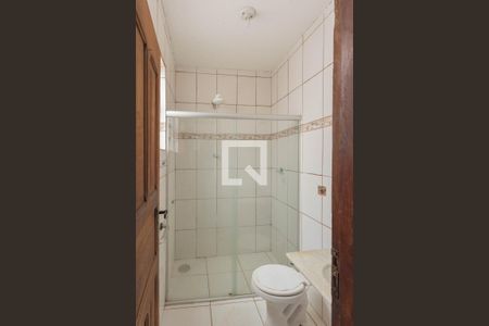 Banheiro da Suíte de casa para alugar com 3 quartos, 200m² em Jardim Quarto Centenário, Campinas