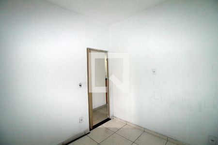 Quarto 1 de casa à venda com 2 quartos, 60m² em Irajá, Rio de Janeiro