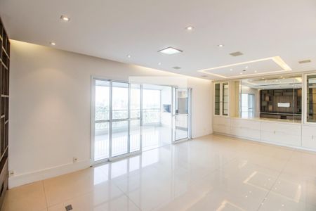 Sala de apartamento à venda com 3 quartos, 158m² em Centro Empresarial Tamboré, Santana de Parnaíba