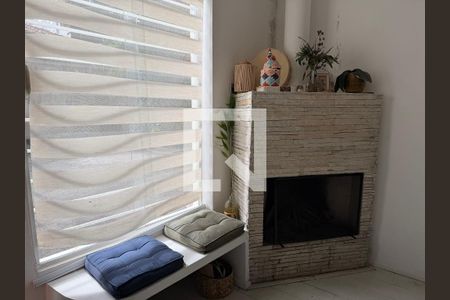 Sala de casa de condomínio à venda com 1 quarto, 120m² em Jardim das Acacias, São Paulo