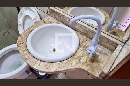 Banheiro de casa à venda com 3 quartos, 125m² em Cidade Intercap, Taboão da Serra
