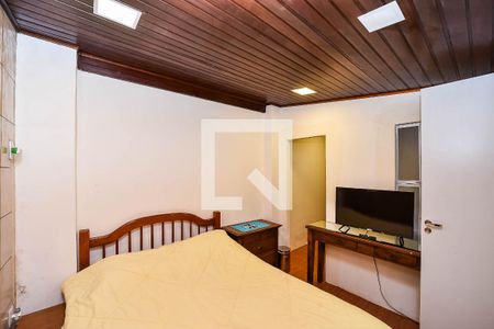 Quarto 2 de casa à venda com 3 quartos, 100m² em Costa E Silva, Porto Alegre