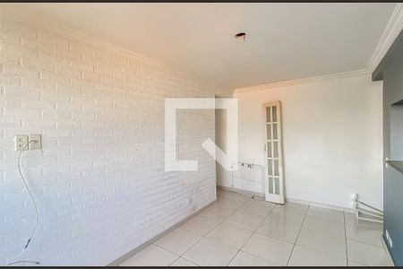 Sala de apartamento para alugar com 2 quartos, 60m² em Vila Pierina, São Paulo