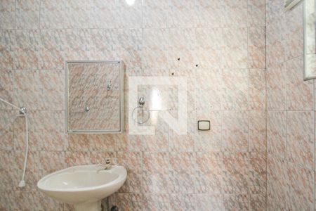 Banheiro de casa para alugar com 2 quartos, 70m² em Pirituba, São Paulo