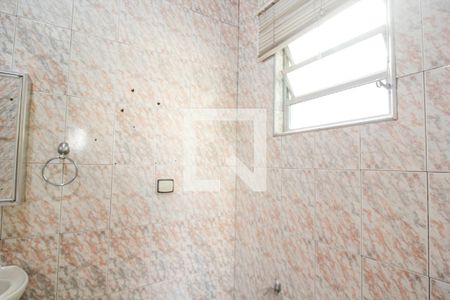 Banheiro de casa para alugar com 2 quartos, 70m² em Pirituba, São Paulo