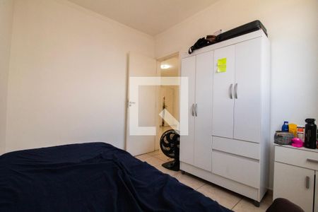 Quarto 01 de apartamento à venda com 2 quartos, 48m² em Camargos, Belo Horizonte