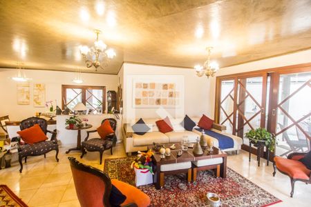 Sala de casa à venda com 4 quartos, 420m² em Alphaville, Santana de Parnaíba