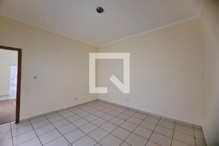 Quarto 1 de casa para alugar com 2 quartos, 65m² em Vila Ivone, São Paulo