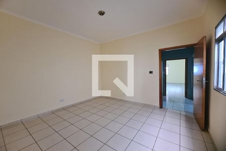Quarto 1 de casa para alugar com 2 quartos, 65m² em Vila Ivone, São Paulo