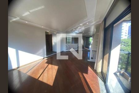 Apartamento para alugar com 4 quartos, 250m² em Moema, São Paulo