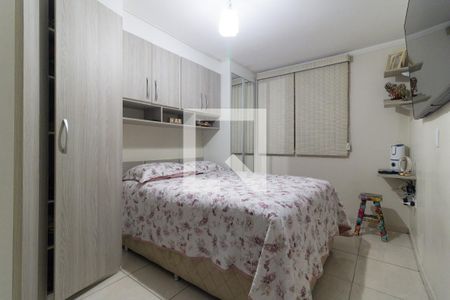 Quarto 2 de casa à venda com 3 quartos, 276m² em Parque Bristol, São Paulo