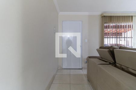 Entrada de casa à venda com 3 quartos, 276m² em Parque Bristol, São Paulo