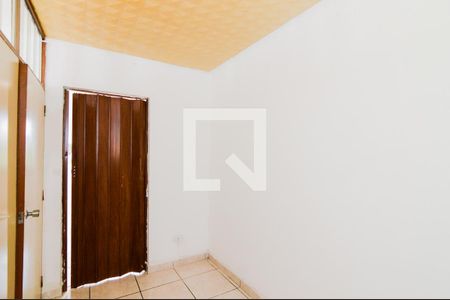 Quarto 2 de apartamento à venda com 2 quartos, 55m² em Jardim Cocaia, Guarulhos