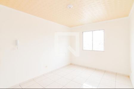 Sala de apartamento à venda com 2 quartos, 55m² em Jardim Cocaia, Guarulhos