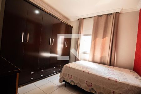Quarto 01 de apartamento à venda com 2 quartos, 80m² em Vista Alegre, Belo Horizonte
