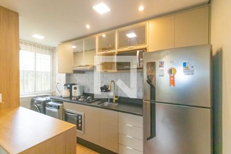 Cozinha e Área de Serviço de apartamento à venda com 2 quartos, 42m² em Fátima, Canoas