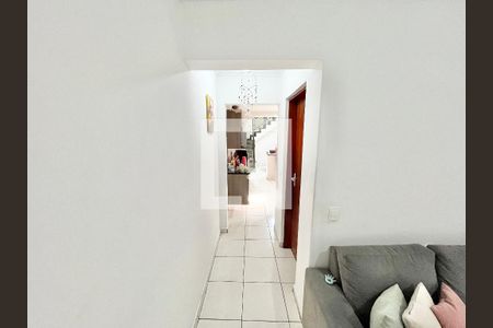 Corredor de casa para alugar com 3 quartos, 159m² em Brasilândia, São Paulo