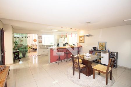 Sala de Jantar de casa à venda com 3 quartos, 300m² em Europa, Contagem