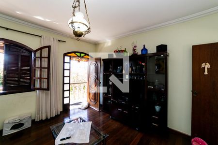 Sala de casa à venda com 5 quartos, 366m² em Santa Cruz, Belo Horizonte