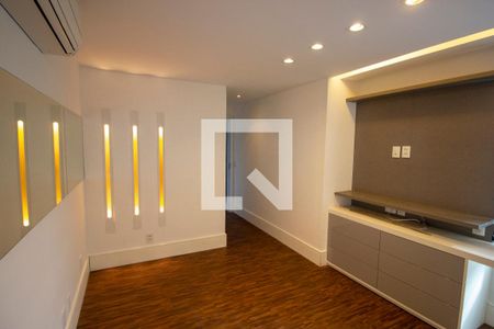 Apartamento à venda com 2 quartos, 102m² em Trecho 1, Brasília