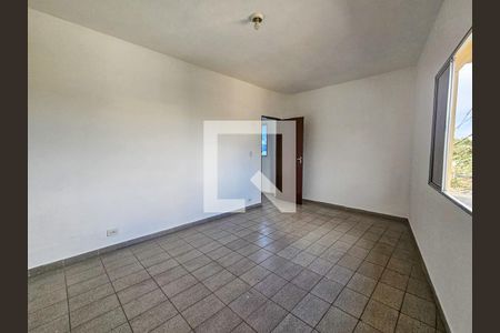 Quarto de casa para alugar com 1 quarto, 60m² em Jardim Santa Margarida, São Paulo