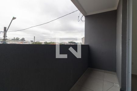 Varanda do Quarto 1 de casa para alugar com 2 quartos, 55m² em Jardim Tenani, São Paulo
