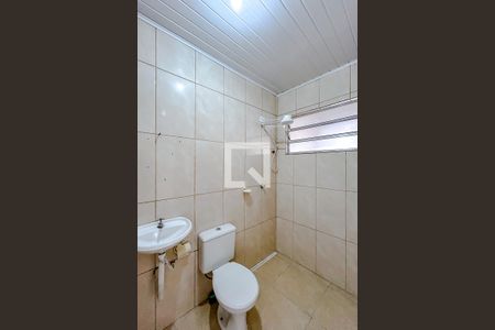 Banheiro de casa para alugar com 1 quarto, 28m² em Vila Carrão, São Paulo