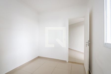 Quarto de apartamento para alugar com 2 quartos, 52m² em Jardim Monte Alegre, Taboão da Serra