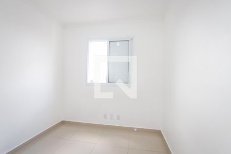 Quarto 2 de apartamento para alugar com 2 quartos, 52m² em Jardim Monte Alegre, Taboão da Serra