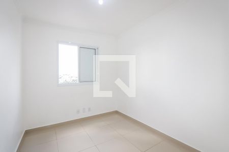 Quarto 2 de apartamento para alugar com 2 quartos, 52m² em Jardim Monte Alegre, Taboão da Serra