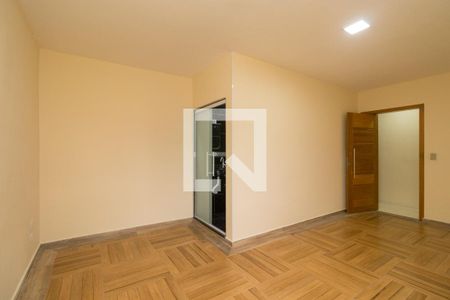 Suíte de casa para alugar com 3 quartos, 156m² em São Lucas, São Paulo