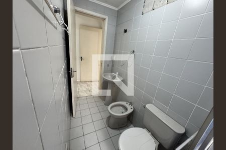 Banheiro  de apartamento à venda com 2 quartos, 85m² em Vila Rosa, Novo Hamburgo
