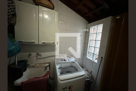 Área de Serviço de apartamento para alugar com 3 quartos, 100m² em Vila Voturuá, São Vicente
