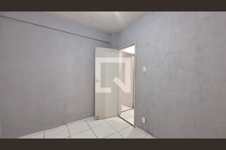 Quarto 2 de apartamento para alugar com 2 quartos, 60m² em Marechal Hermes, Rio de Janeiro