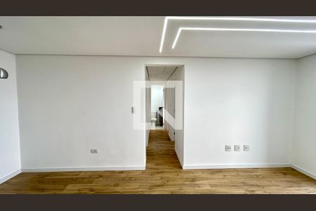Sala de apartamento para alugar com 3 quartos, 67m² em Vila Endres, Guarulhos