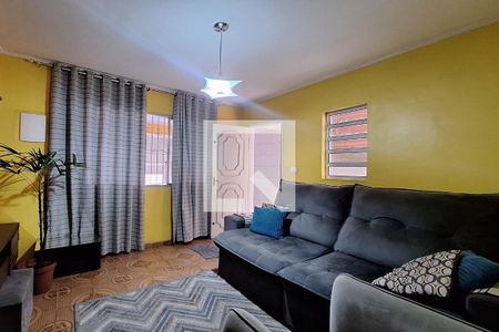 Sala de casa à venda com 3 quartos, 249m² em Condomínio Maracanã, Santo André