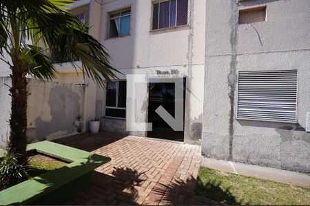 Apartamento à venda com 3 quartos, 62m² em Vila Redencao, Goiânia